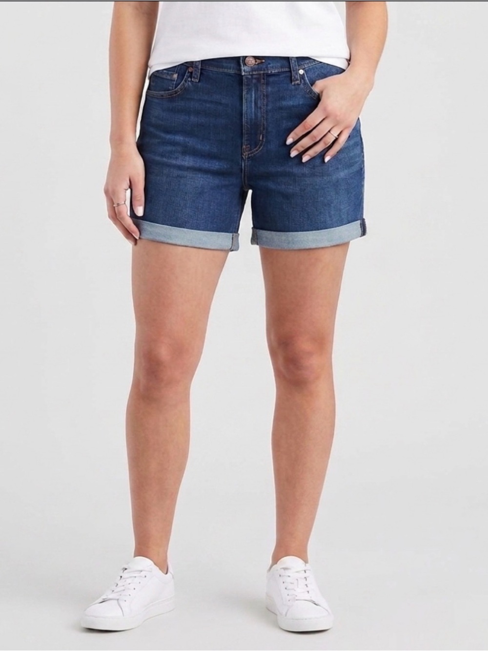 Levi's Women's Mid-Length Denim Shorts in  dark wash with rolled cuffs Size 32